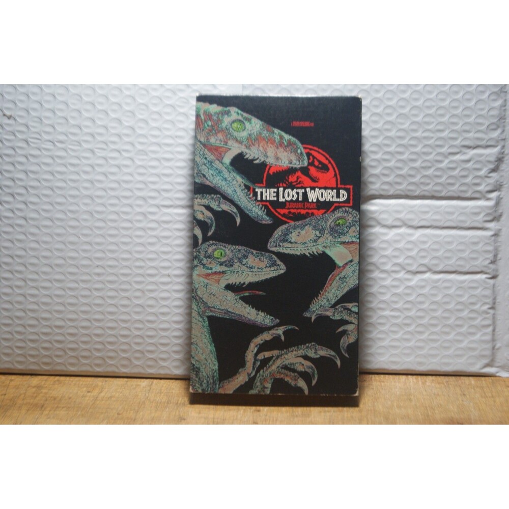 The Lost World: Jurassic Park(VHS, 2000) Dinosaurs Roaming Freeing Causing Havok